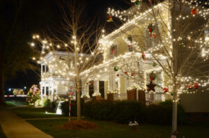 Farmington's First Choice for Professionally Installed Outdoor Christmas Lighting